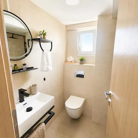Apartment Lemoni